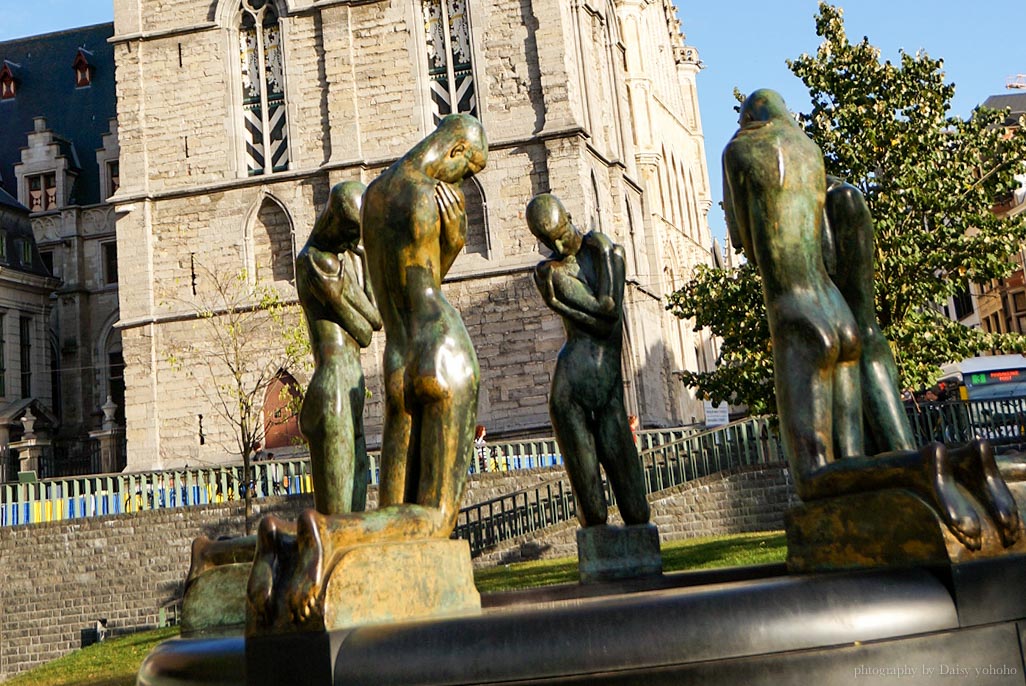 Kneeling Youth, 跪著的青年, 比利時藝術家作品, 喬治明尼, Georges Minne, 根特雕塑