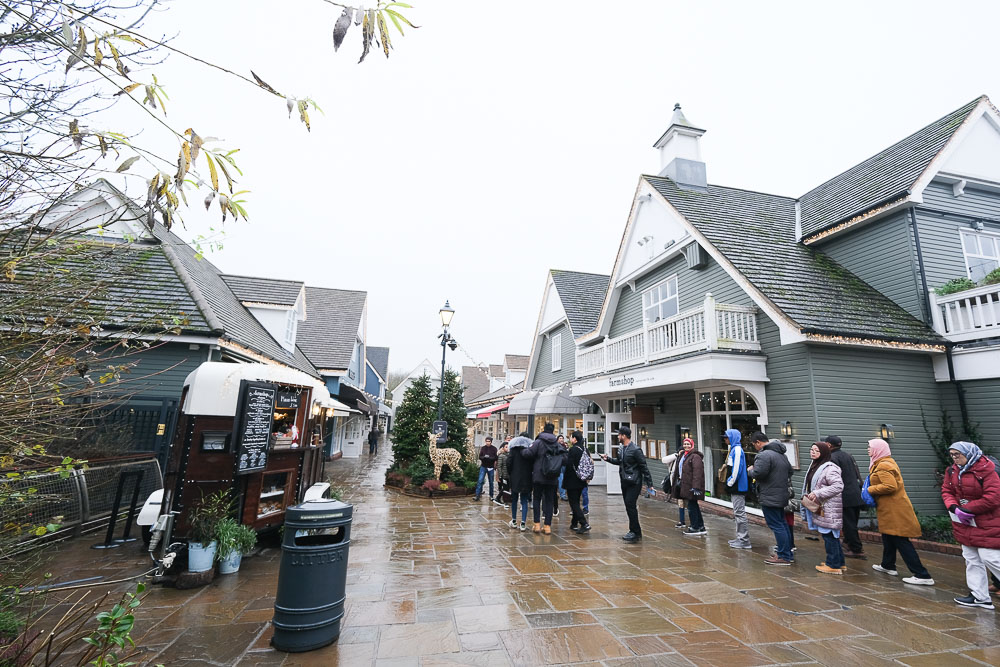 牛津outlet, Bicester Village Outlet, 比斯特購物村, 英國 Outlet, 牛津交通方式, 英國退稅, 牛津Outlet品牌