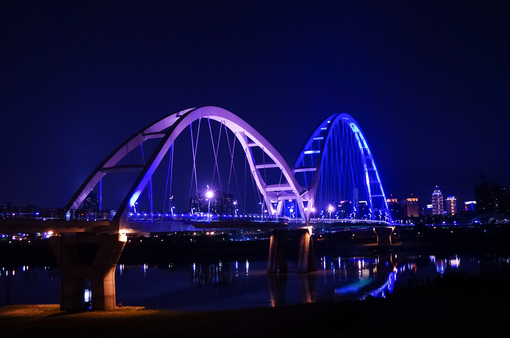 新月橋夜景, 板橋景點, 新北景點, 新月橋交通, 新月橋捷運