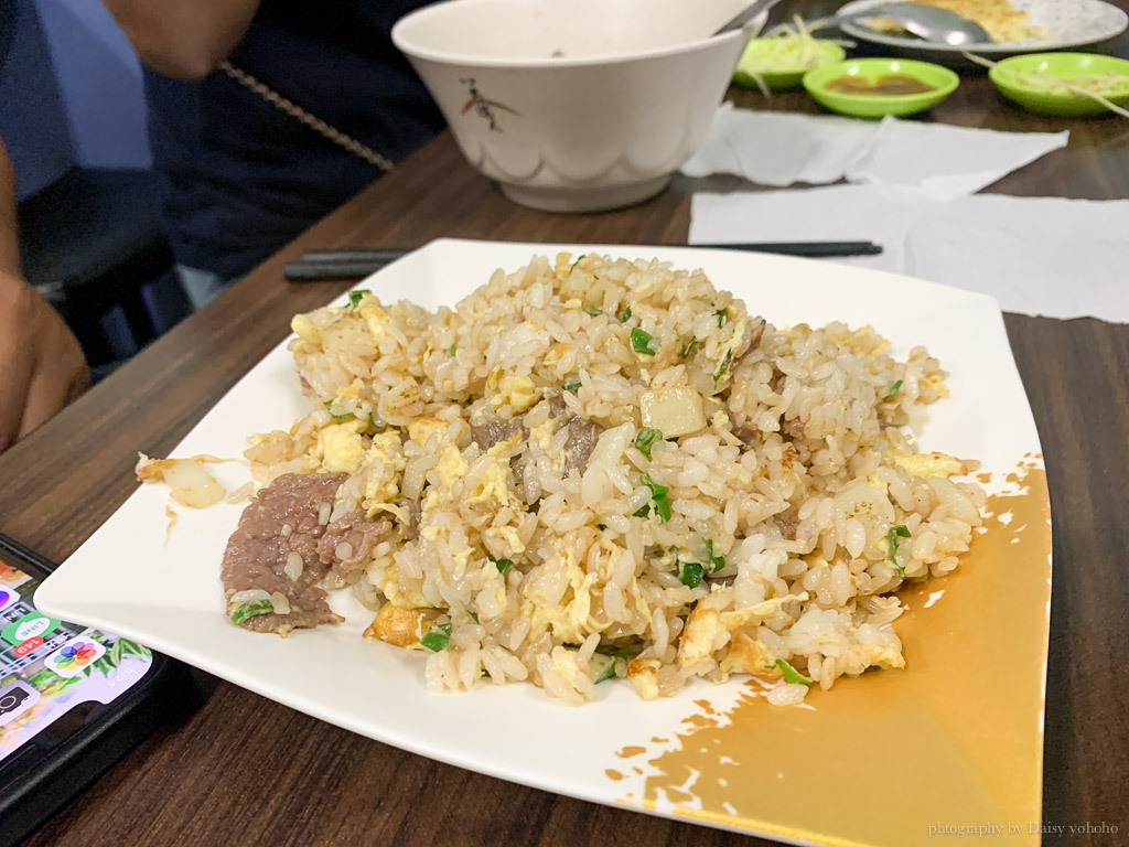 阿益牛肉湯, 虎尾寮美食, 東區牛肉湯, 裕信路牛肉湯, 台南東區肉燥飯, 台南牛肉炒飯