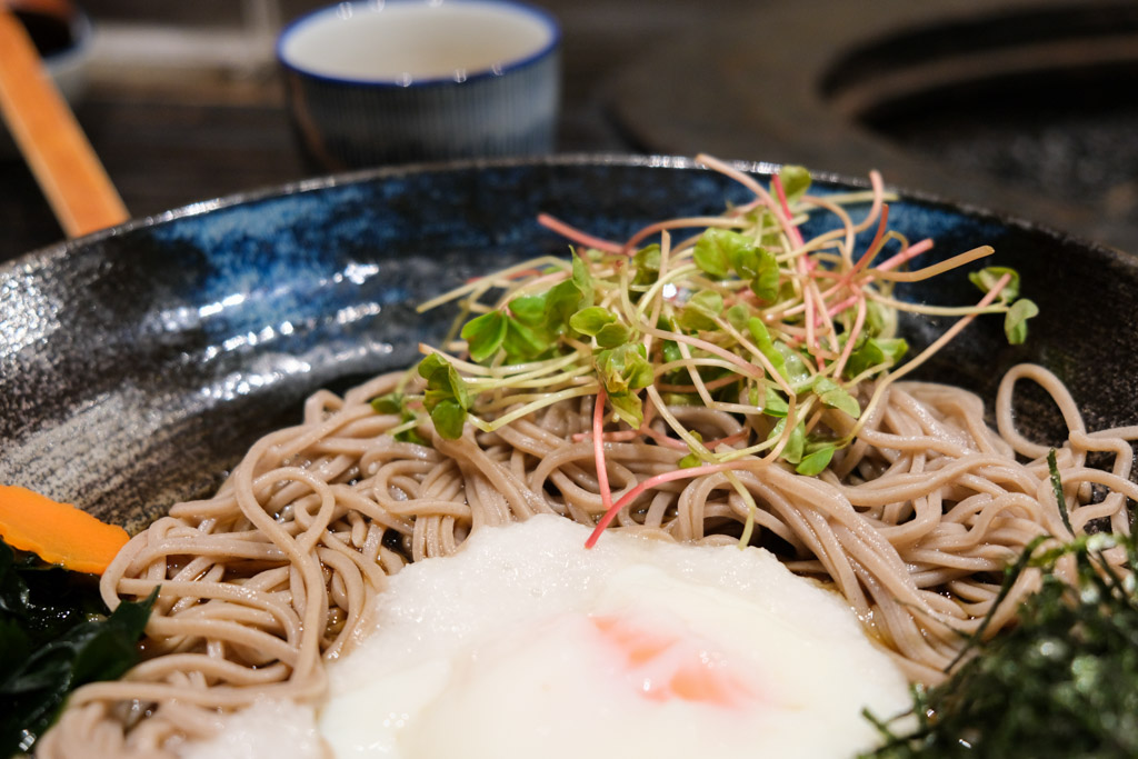二月半そば蕎麦麺，冷、沾、湯三種吃法的日式蕎麥麵，台北中山站美食推薦！