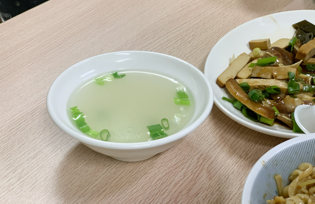 美濃板條, 後甲圓環美食, 後甲圓環麵店, 富農街巷弄麵店, 麻醬麵