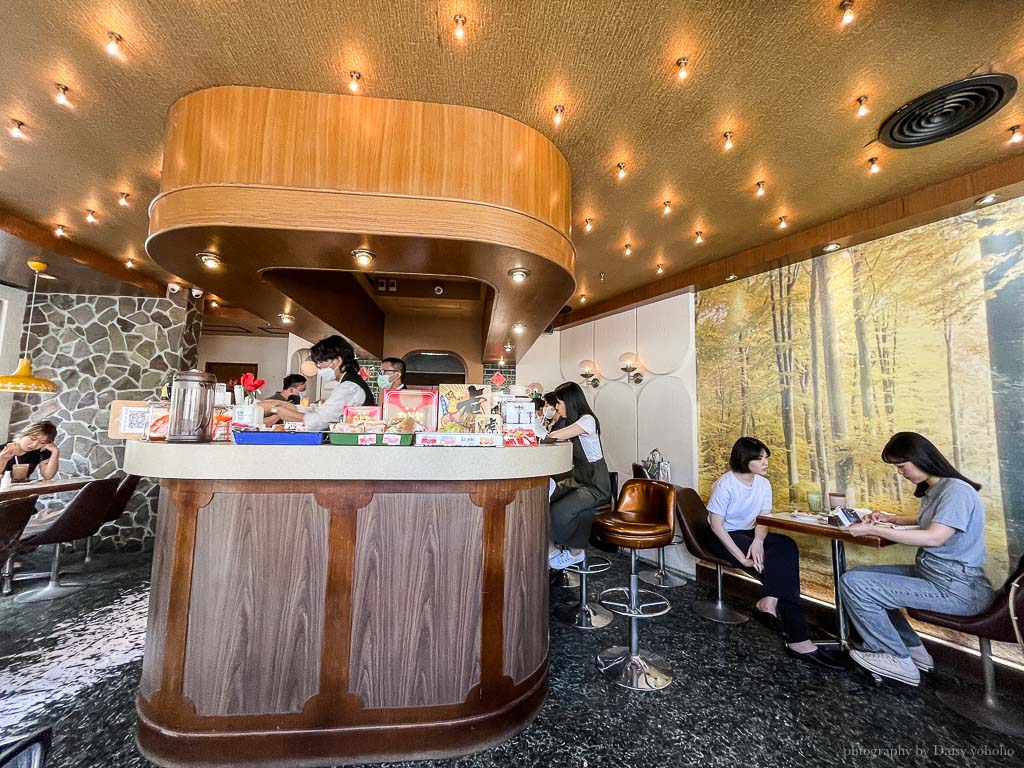 KADOYA喫茶店｜復古風格日式洋菓子店，彷彿置身日本咖啡館！《俗女2》取景地