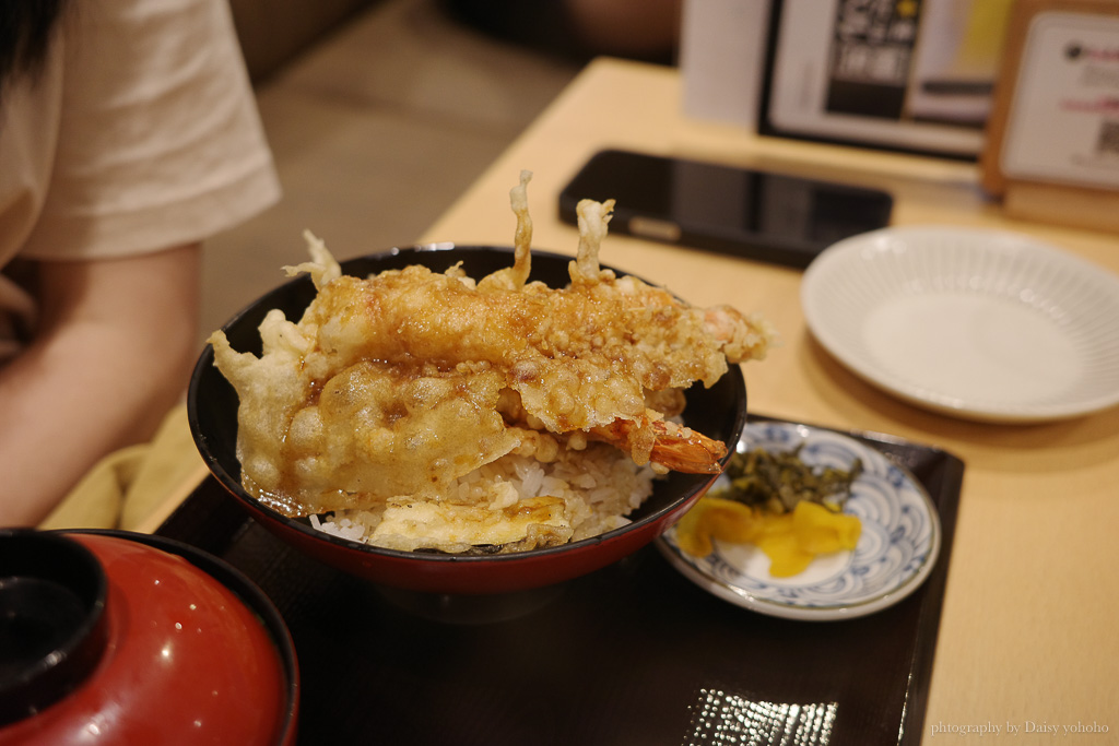 別府美食必吃！天丼とよ常，創業90年以上的美味天丼，炸蝦天婦羅好吃！親子友善